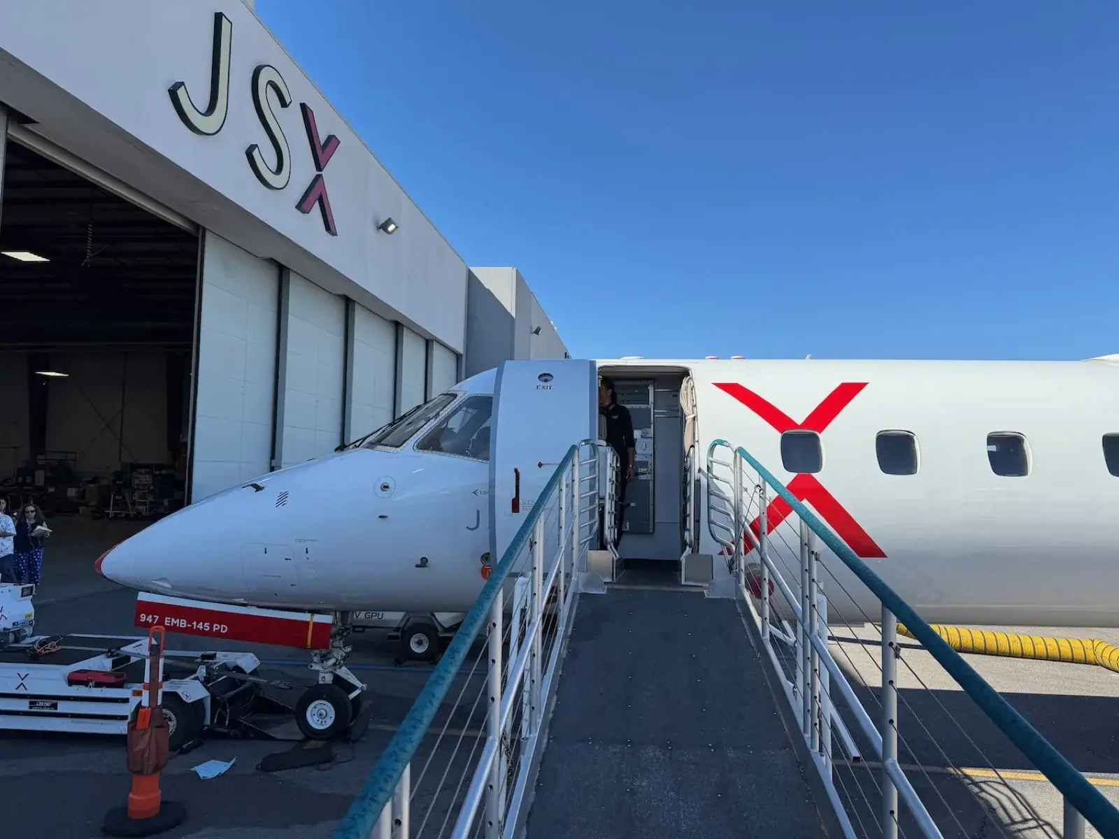 JSX Private Terminal — SFO airport terminal